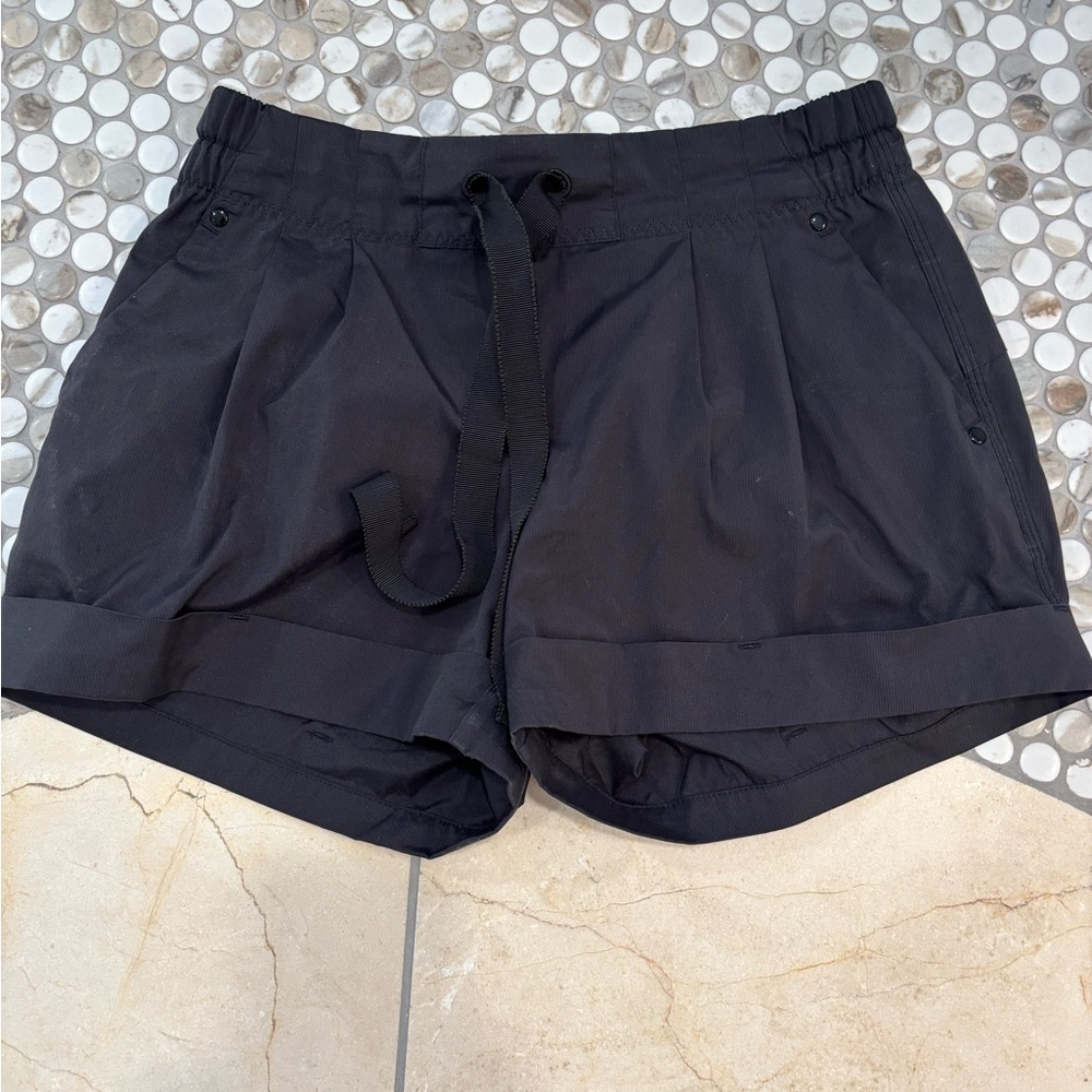 Women's lululemon Black Drawstring Shorts